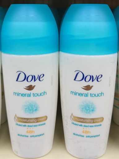 Dove Roll On Mineral Touch 50ml