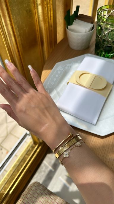 CLOVER BRACELET *LIMITED ED* 