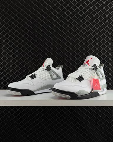 AIR JORDAN 4 RETRO