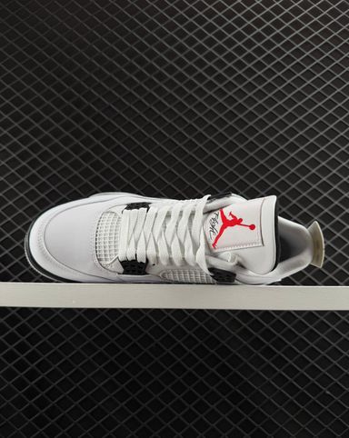 AIR JORDAN 4 RETRO
