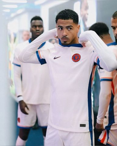 Maillot Chelsea (Version Pro & Suporteur)
