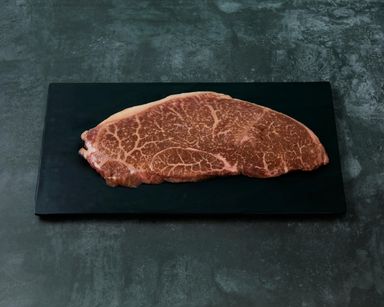 (Pre-Order) Miyazawa A5 Wagyu D-Rump Steak 300G