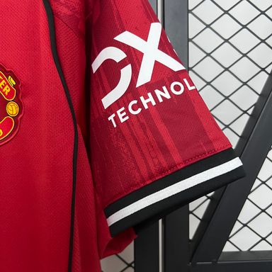 MANCHESTER UNITED LOCAL 25/26