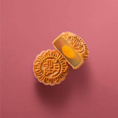 White Lotus Seed Paste Mooncake with Egg Yolk (4pcs)
