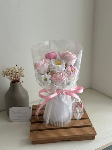 3 Stalk Soap Rose Mixed Bouquet   