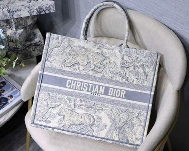 Christian Dior