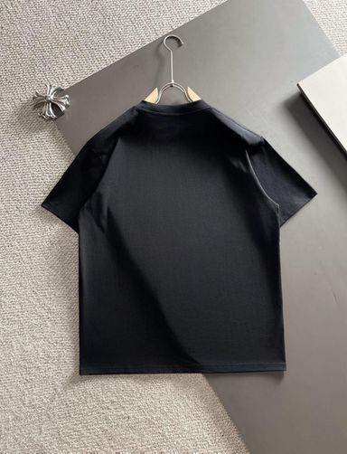 Prada [ T-shirts ]