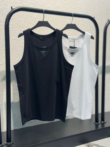 Prada [ T-shirts ]