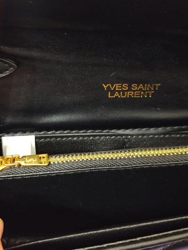 Bolsos YSL, color negro