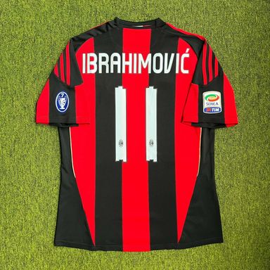 Ac Milan 2010/11 Home Shirt (Red/black)