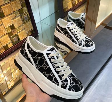 Gucci Sneakers - Black