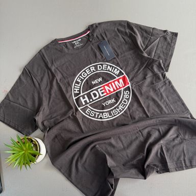 TOMMY HILFIGER T- SHIRT - 13