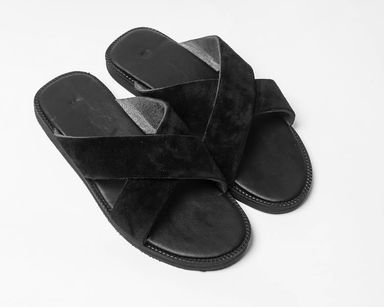 Men’s black leather sandal 