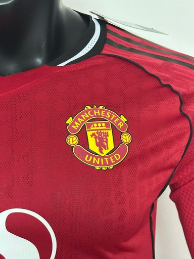 Manchester united jersey long sleeve 2025/26