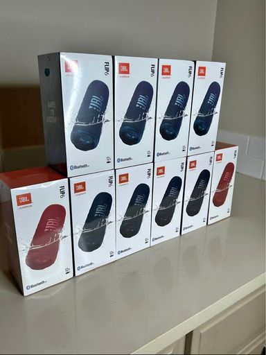 Brand new JBL Flip 6 Speakers