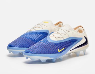 Nike Phantom 