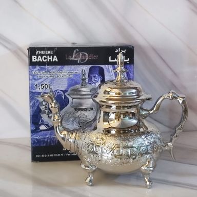 Théière Traditionnelle Marocaine BACHA 1,5L - طاوة شاي تقليدية مغربية BACHA 1.5L