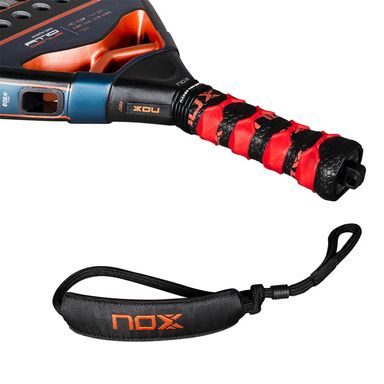 AT10 Genius Attack 18K ALUM Racket by Agustin Tapia