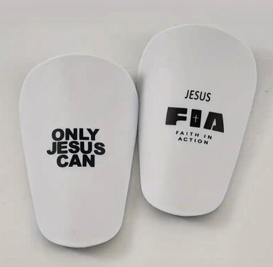Shin Pads White 