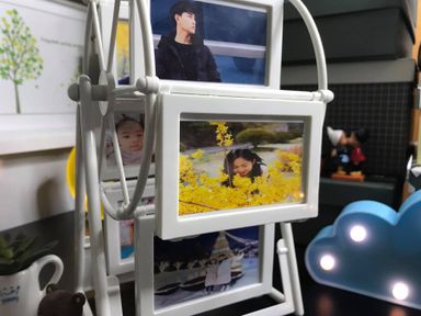 Wind Mill Photo Frame