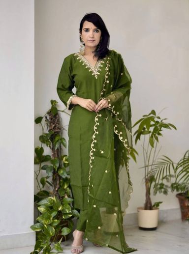 DAILY WEAR STRAIGHT CUT FULLSET