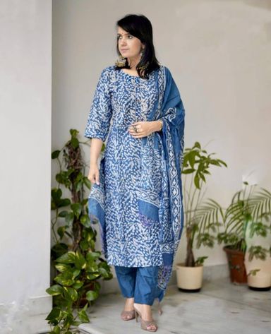 DAILY WEAR STRAIGHT CUT FULLSET