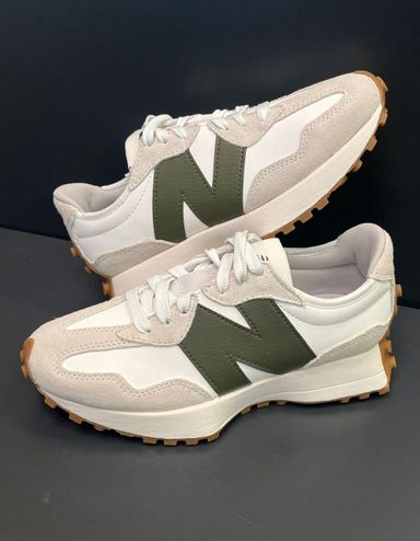 NB 327 - GREEN