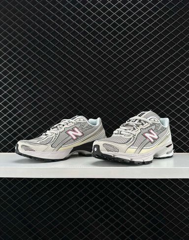 NEW BALANCE T40