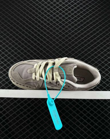 NEW BALANCE 1906R