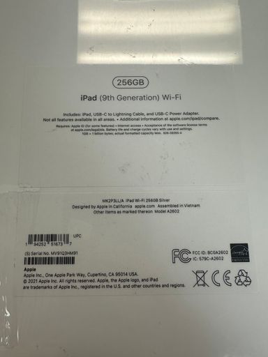 iPad 9th Generation Silver 256 GB With Apple Care Warranty