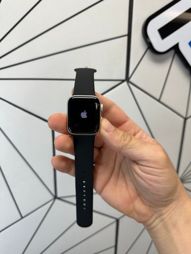 Apple Watch SE (2nd Gen) 40mm GPS & LTE Unlocked With Apple Care TIL Jan 2025