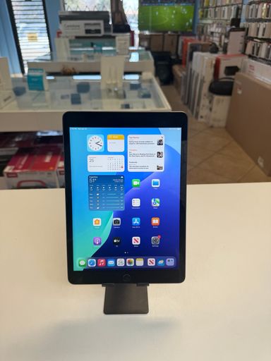 iPad 9th Gen 10.2inch 256GB Storage WiFi & LTE Unlocked like New