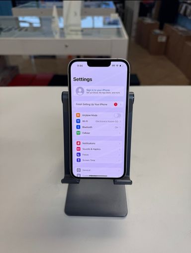 Apple iPhone 13 128GB AT&T H2O Cricket Perfect Condition