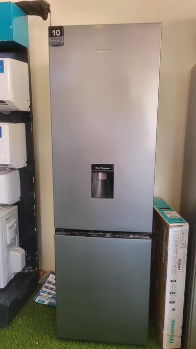 Hisense 341L Double Door Fridge With Dispenser 