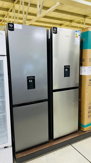 Hisense 330L Double Door Fridge With Dispenser 