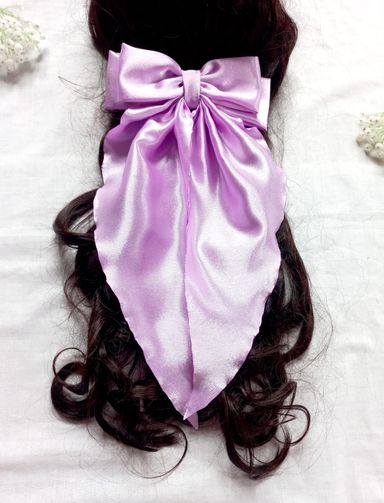 🎀 Long-Tailed Satin Bow