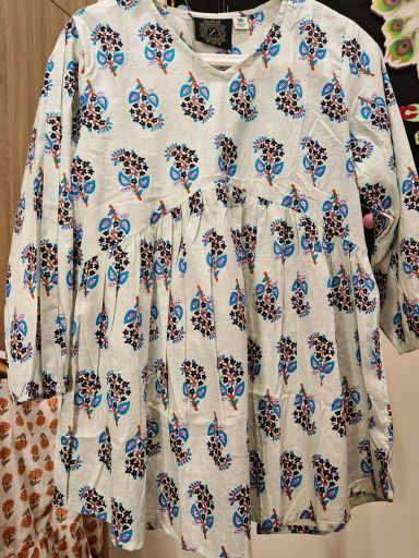 Short Kurtis