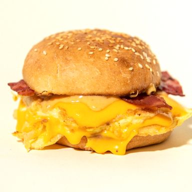 Egg Bacon & Cheese Breakfast Bun