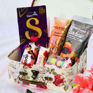 She’s Special Gift Box