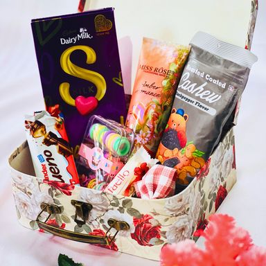 She’s Special Gift Box