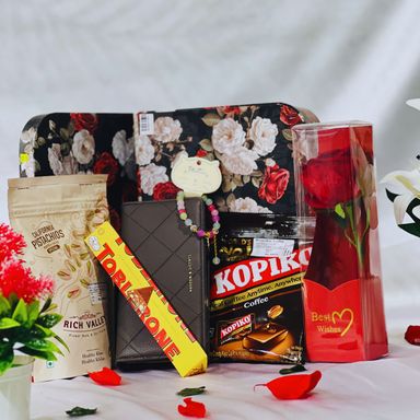 Blooming Love Gift Box