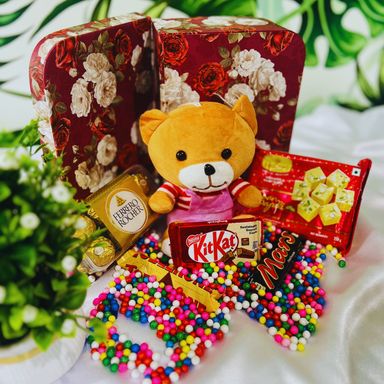 Tales of a tiny heart Gift Box