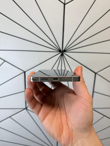 Samsung Galaxy S25 Ultra 256GB Unlocked New /with Samsung Warranty till 4/8/2026