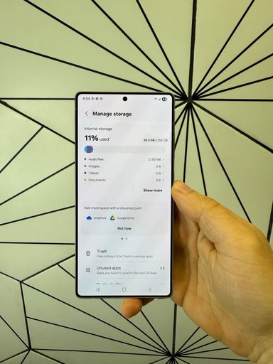 Samsung Galaxy S25 Ultra 256GB Unlocked New /with Samsung Warranty till 4/8/2026