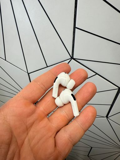 Apple AirPods Pro Second Generation New Ear Tips