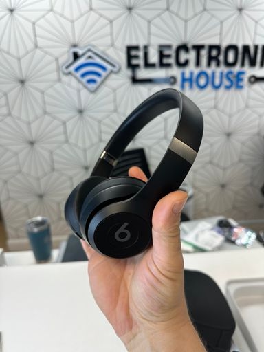 Beats Solo 4 Black Noise Cancellation with Apple Care Plus til 2027