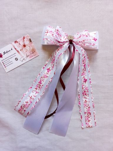 🎀  Lilly - Lace Floral Bow 