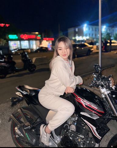 吉尔吉斯斯坦代孕与捐卵 | 楚河州 | 1998, A型血, 164cm, 55kg |  | #10009 