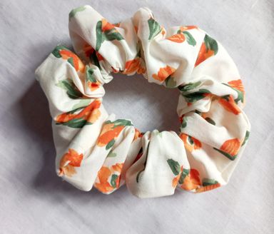 🌷 Floral Scrunchies – Your Hair’s Favorite Bouquet 🌷