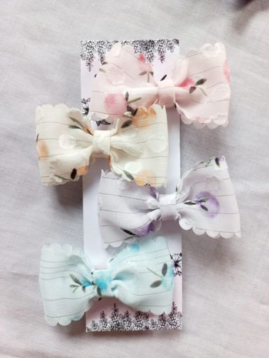 🌸 Pastel Floral Bow Clips
